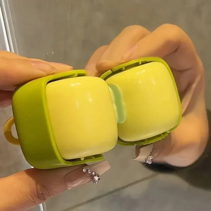 Mini Reusable Lint Roller – Washable & Portable Pet Hair Remover for Clothes & Furniture